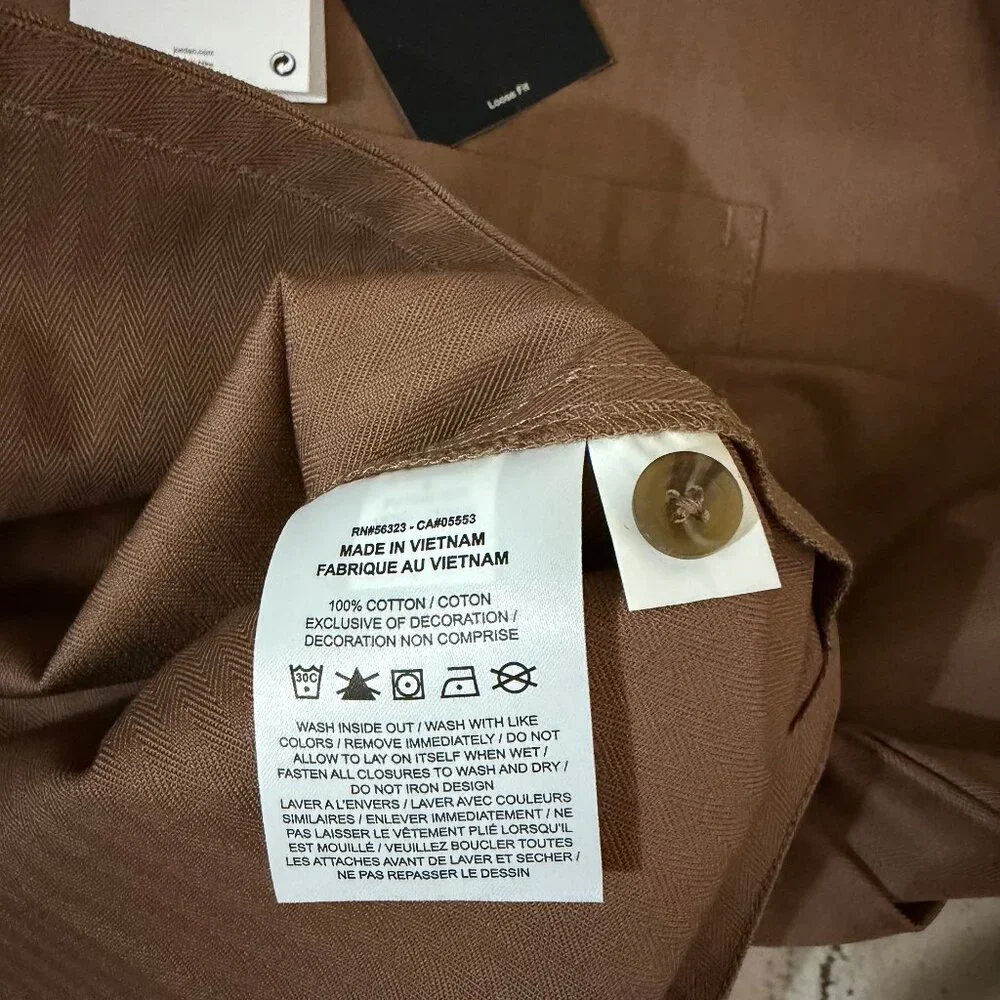 Air Jordan Essentials Button Down Shirt L